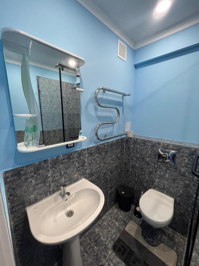 1 Комнатная Квартира В 15 Минутах От Аэропорта Almaty Extérieur photo